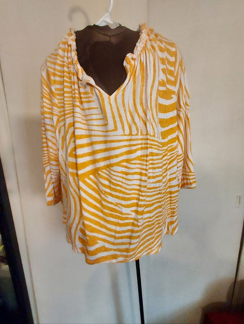 Chicos Plus Size Yellow & White Striped V-Neck Tunic Top Xl/16